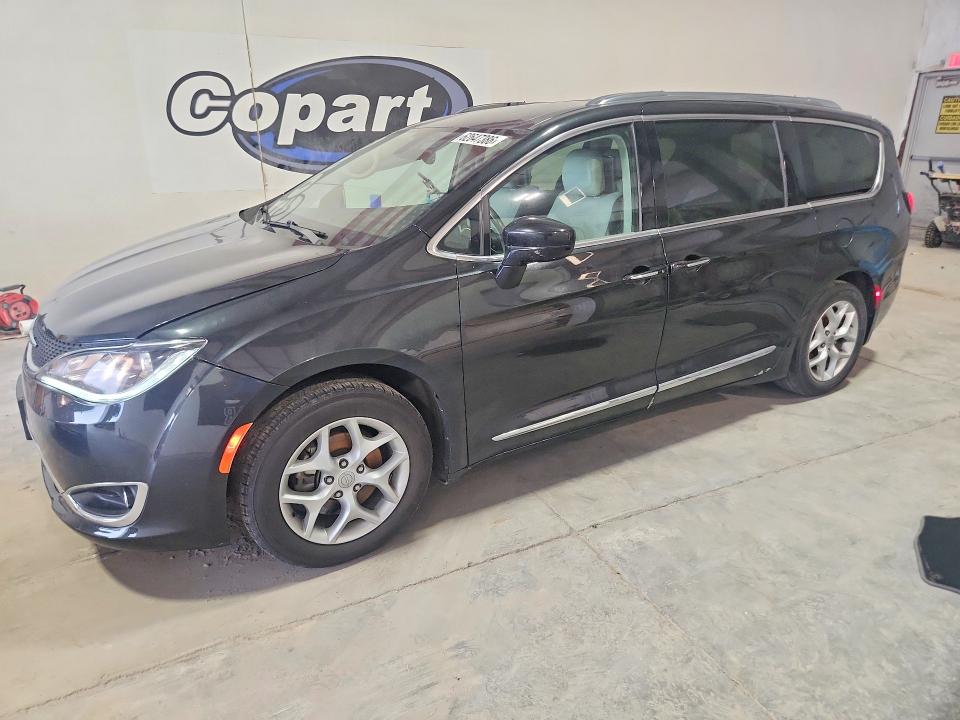 Aukcja sprzedaży 2018 Chrysler Pacifica, vin: 2C4RC1EG5JR102718, numer aukcji: 62647386