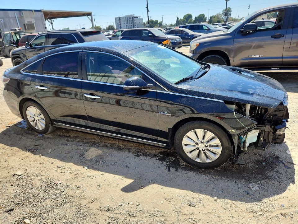 Продаж на аукціоні авто 2016 Hyundai Sonata Hybrid, vin: KMHE24L13GA033232, номер лоту: 63184876
