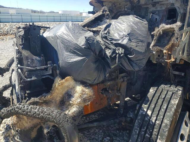 67346326 :رقم المزاد ، 4V4BC9EHXTN699281 vin ، 2026 Volvo Vnl (4) مزاد بيع