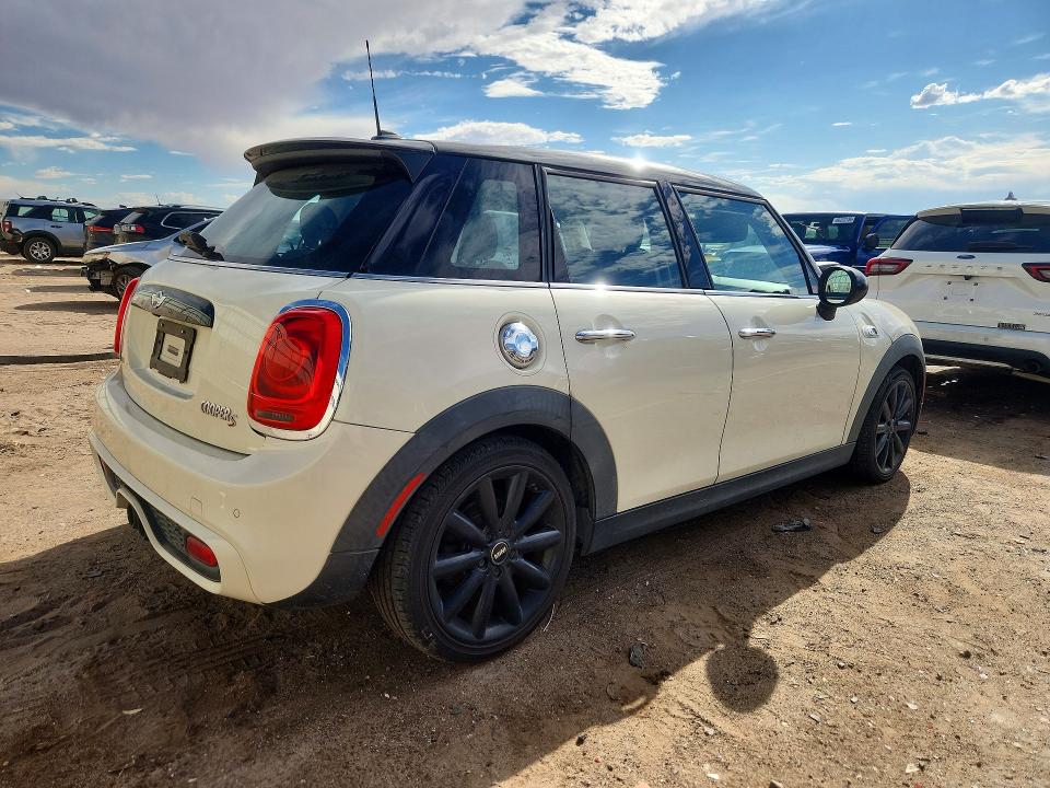 Продаж на аукціоні авто 2015 Mini Cooper, vin: WMWXU3C50F2B59142, номер лоту: 65832556