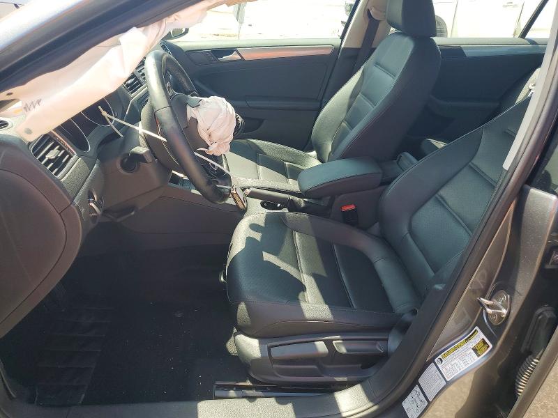 65405286 :رقم المزاد ، 3VWDB7AJ9HM202613 vin ، 2017 Volkswagen Jetta مزاد بيع