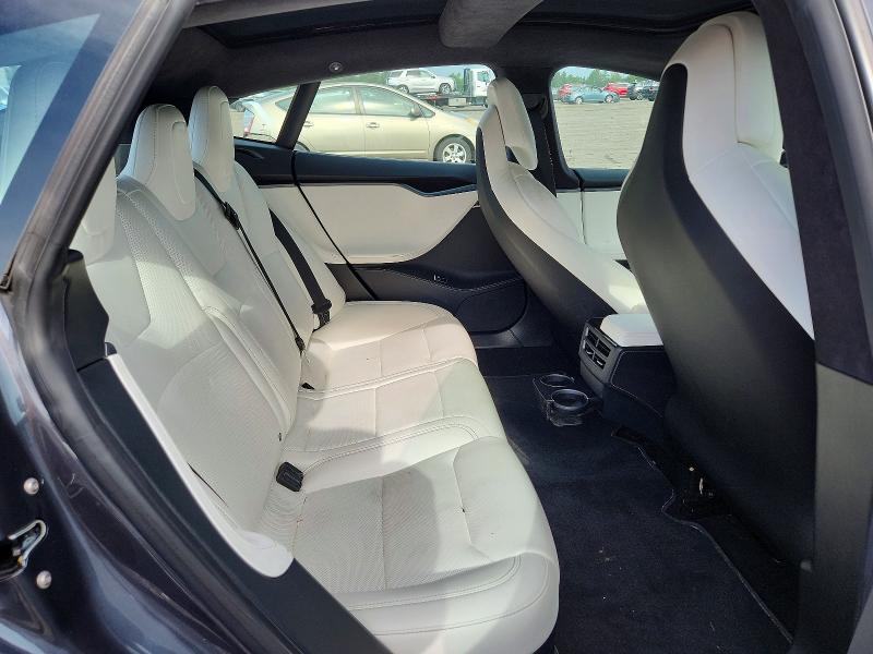 Продажа на аукционе авто 2018 Tesla Model S, vin: 5YJSA1E45JF276040, номер лота: 65276186