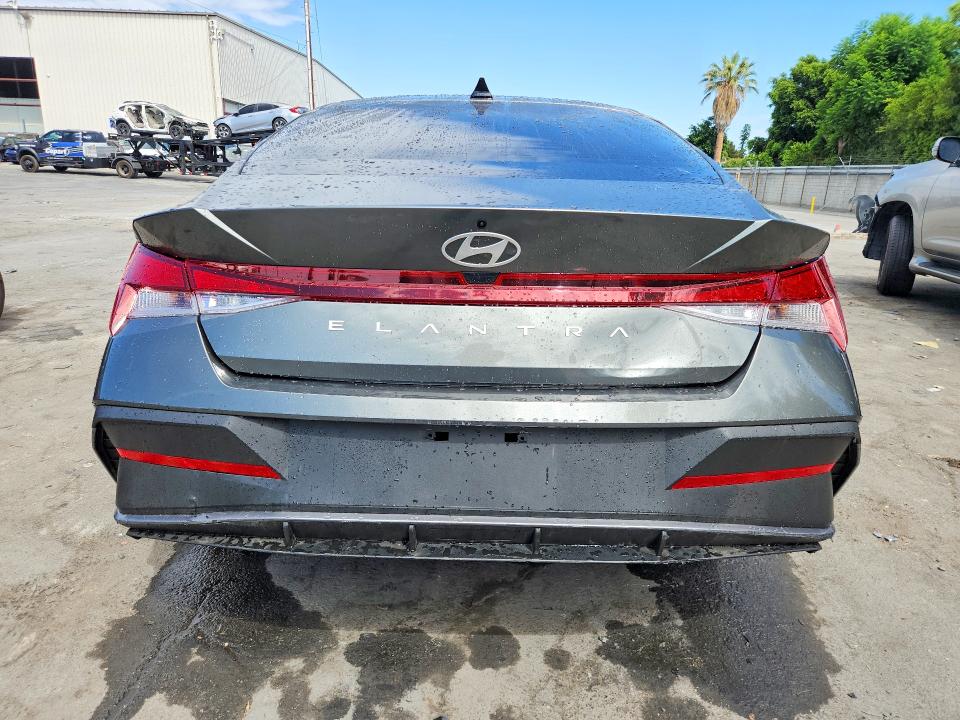 2025 Hyundai Elantra მანქანა იყიდება აუქციონზე, vin: KMHLL4DG2SU093890, აუქციონის ნომერი: 63781506
