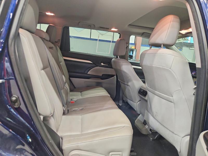 2016 Toyota Highlander მანქანა იყიდება აუქციონზე, vin: 5TDJKRFH1GS231111, აუქციონის ნომერი: 65155116