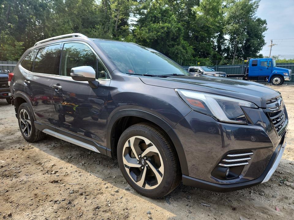 63814266 :رقم المزاد ، JF2SKARC1NH470456 vin ، 2022 Subaru Forester مزاد بيع