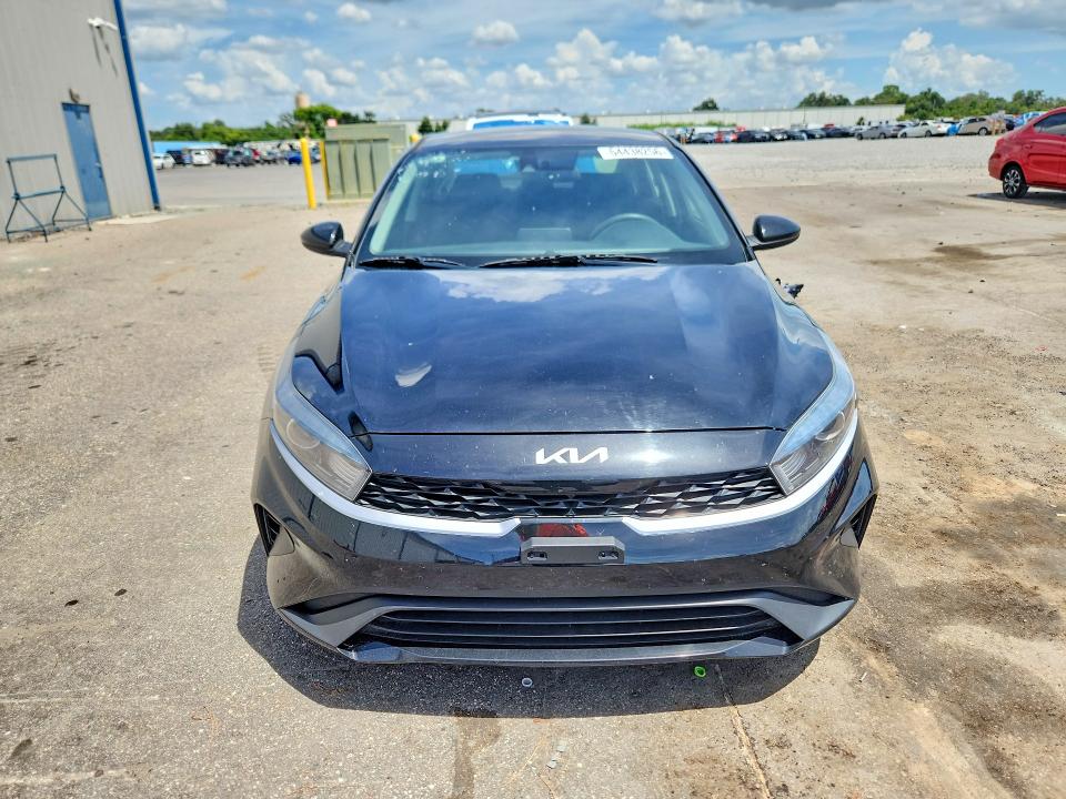 2022 Kia Forte მანქანა იყიდება აუქციონზე, vin: 3KPF24AD2NE482384, აუქციონის ნომერი: 64438256