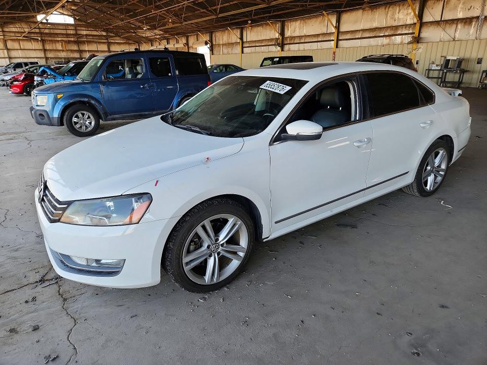 65852876 :رقم المزاد ، 1VWCN7A31DC148109 vin ، 2013 Volkswagen Passat مزاد بيع