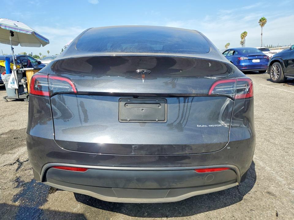 Aukcja sprzedaży 2025 Tesla Model Y, vin: 7SAYGDEE4SF216709, numer aukcji: 65953856