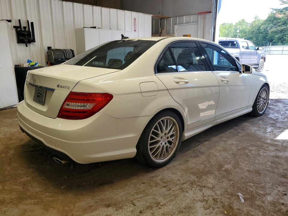 65188266 :رقم المزاد ، WDDGF8BB7CR196888 vin ، 2012 Mercedes-benz C مزاد بيع