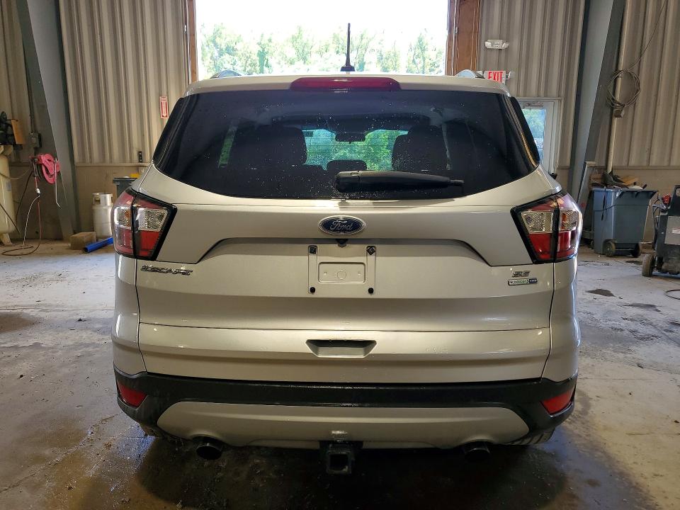 Продажа на аукционе авто 2018 Ford Escape, vin: 1FMCU9GD5JUA49778, номер лота: 63690896