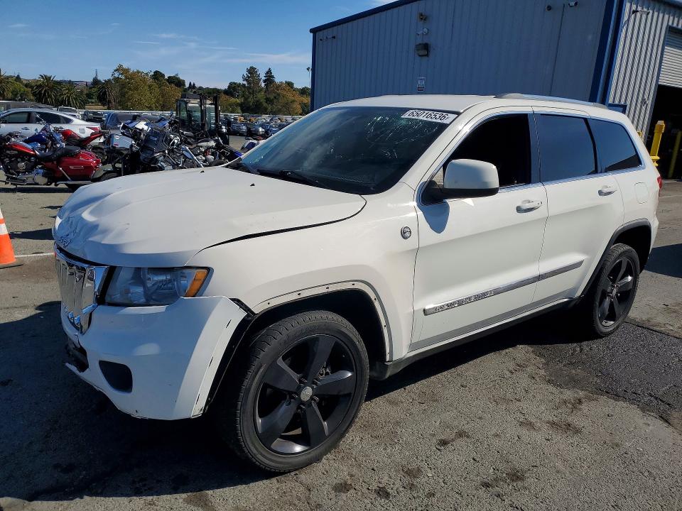 Auction sale of the 2011 Jeep Grand Cherokee, vin: 1J4RR4GT2BC509555, lot number: 65016536