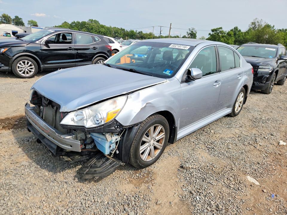 65218716 :رقم المزاد ، 4S3BMBG61C3004242 vin ، 2012 Subaru Legacy مزاد بيع