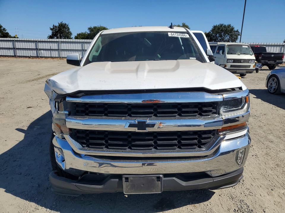 64134586 :رقم المزاد ، 3GCPCRECXHG473019 vin ، 2017 Chevrolet Silverado مزاد بيع