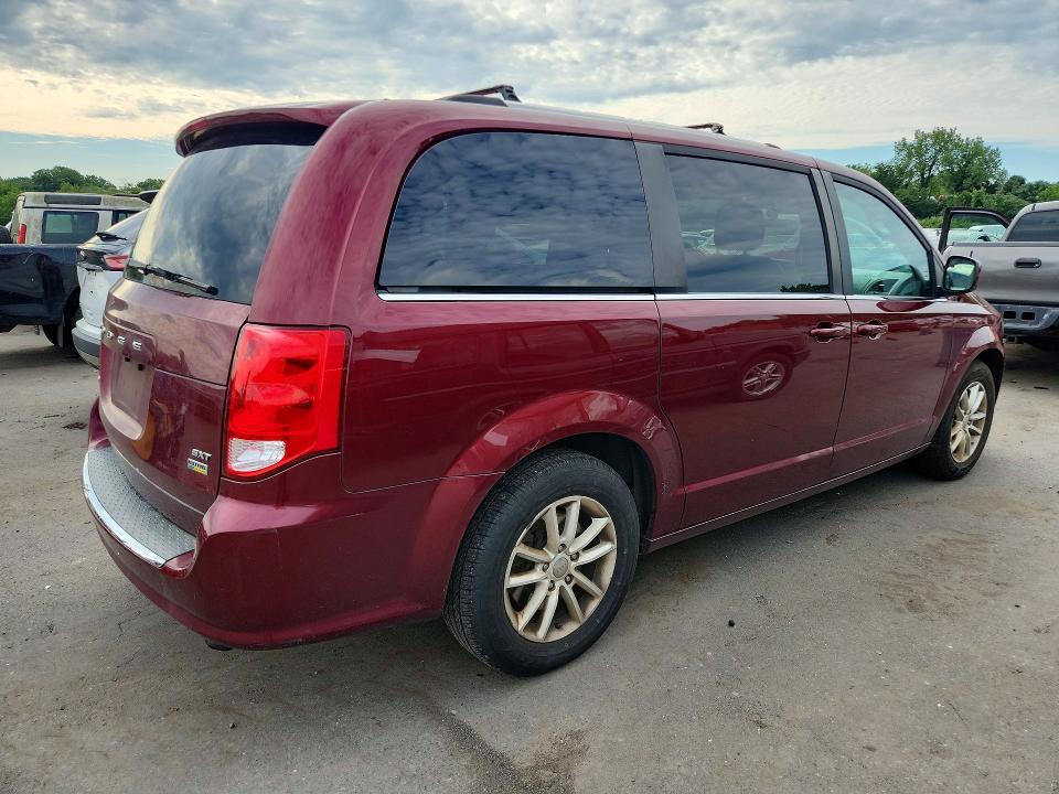 64175516 :رقم المزاد ، 2C4RDGCG2JR159672 vin ، 2018 Dodge Grand Caravan مزاد بيع