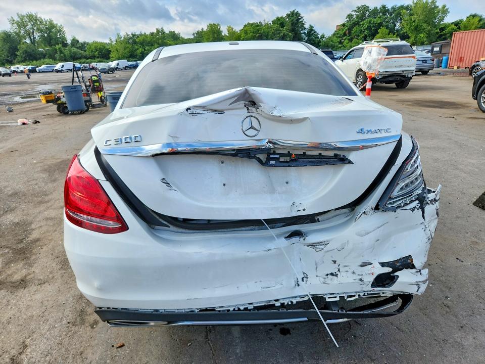 Продаж на аукціоні авто 2015 Mercedes-benz C, vin: 55SWF4KB6FU021023, номер лоту: 62769776