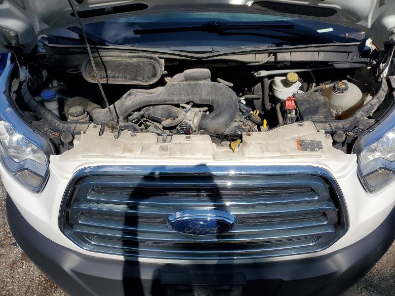62358356 :رقم المزاد ، 1FTYE2CMXKKB81016 vin ، 2019 Ford Transit مزاد بيع