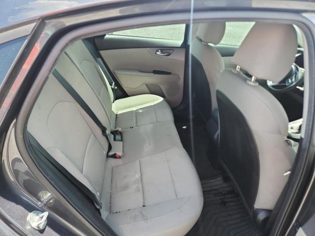 64552466 :رقم المزاد ، 3KPF24AD7ME403760 vin ، 2021 Kia Forte مزاد بيع