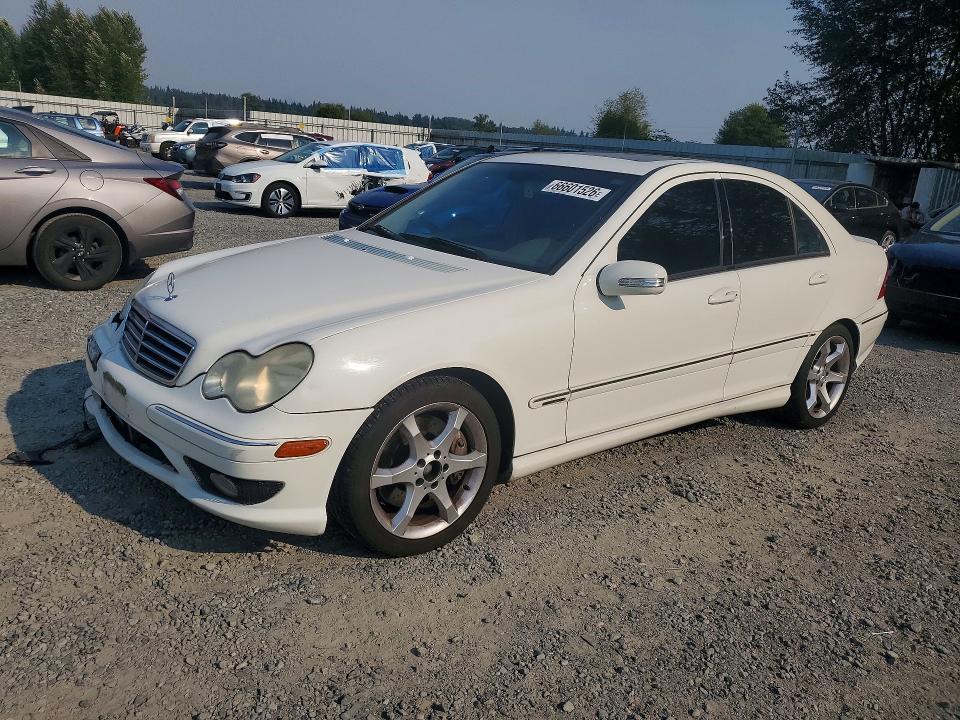 Продажа на аукционе авто 2007 Mercedes-benz C, vin: WDBRF52H07F863571, номер лота: 66601526