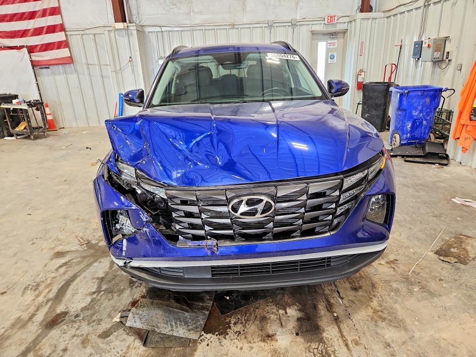 65004276 :رقم المزاد ، 5NMJFCAE7NH093394 vin ، 2022 Hyundai Tucson مزاد بيع