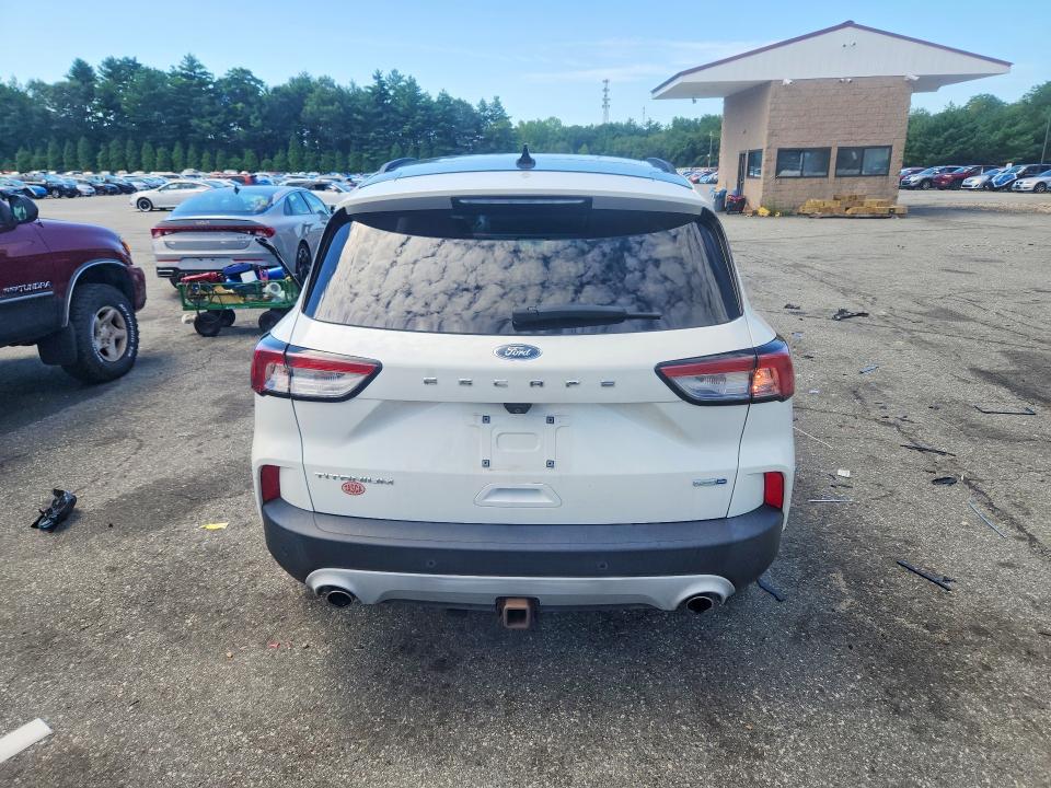 63575616 :رقم المزاد ، 1FMCU9J91LUA18941 vin ، 2020 Ford Escape مزاد بيع
