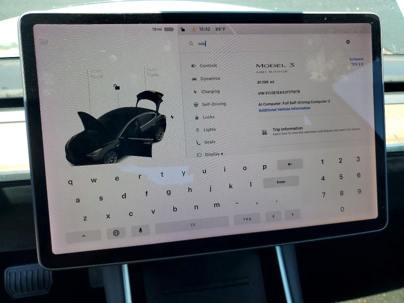 58026386 :رقم المزاد ، 5YJ3E1EAXJF171976 vin ، 2018 Tesla Model 3 مزاد بيع
