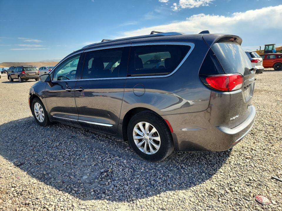 2019 Chrysler Pacifica მანქანა იყიდება აუქციონზე, vin: 2C4RC1BG5KR651731, აუქციონის ნომერი: 66415256