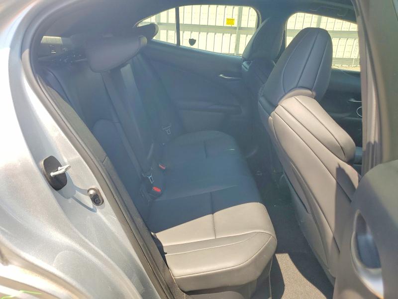 Продаж на аукціоні авто 2023 Lexus Ux 250h, vin: JTHR6JBH1P2154910, номер лоту: 64722706