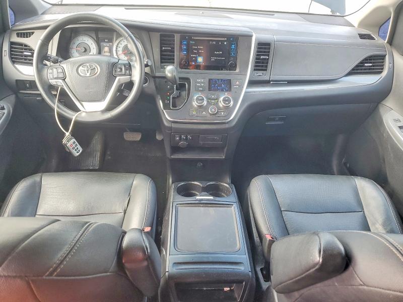 Продаж на аукціоні авто 2015 Toyota Sienna, vin: 5TDXK3DC4FS531044, номер лоту: 64084146