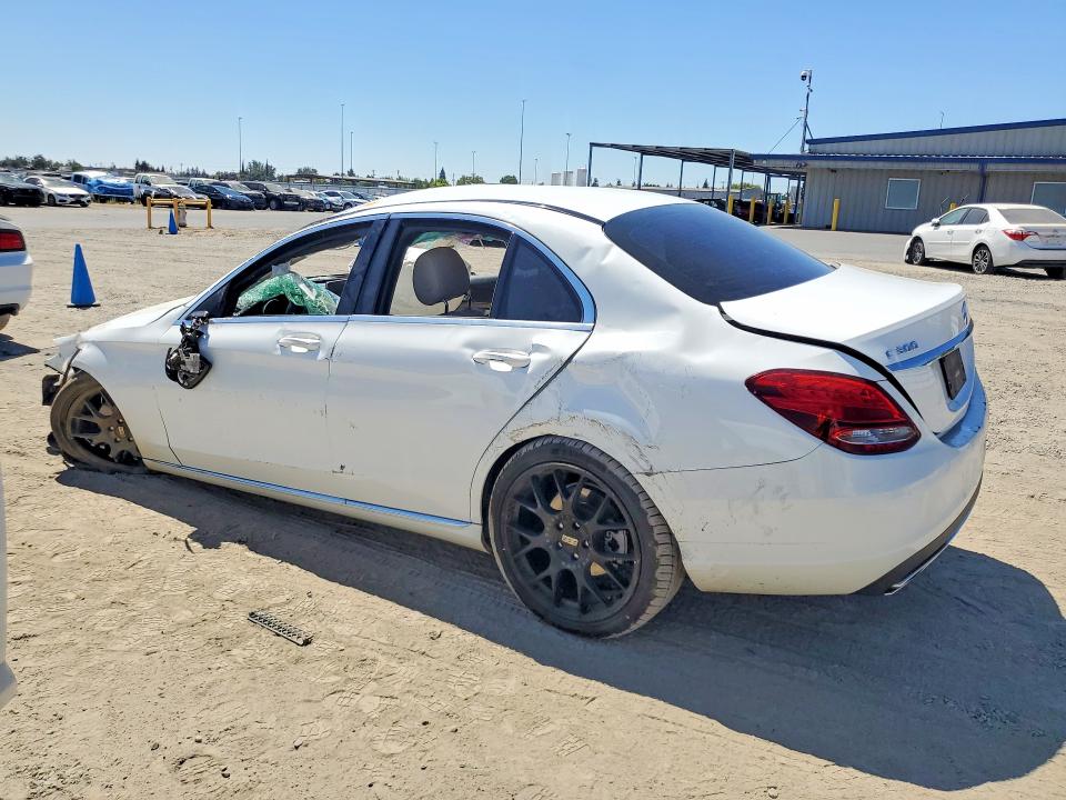 Aukcja sprzedaży 2015 Mercedes-benz C, vin: 55SWF4KB1FU016036, numer aukcji: 65820156