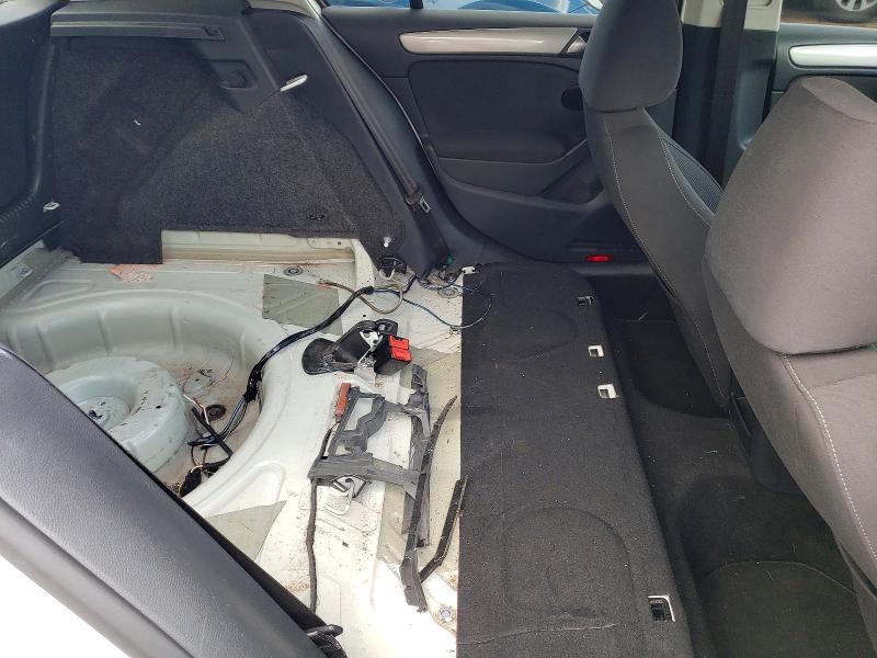 2013 Volkswagen Golf მანქანა იყიდება აუქციონზე, vin: WVWDM7AJ8DW016598, აუქციონის ნომერი: 65813376
