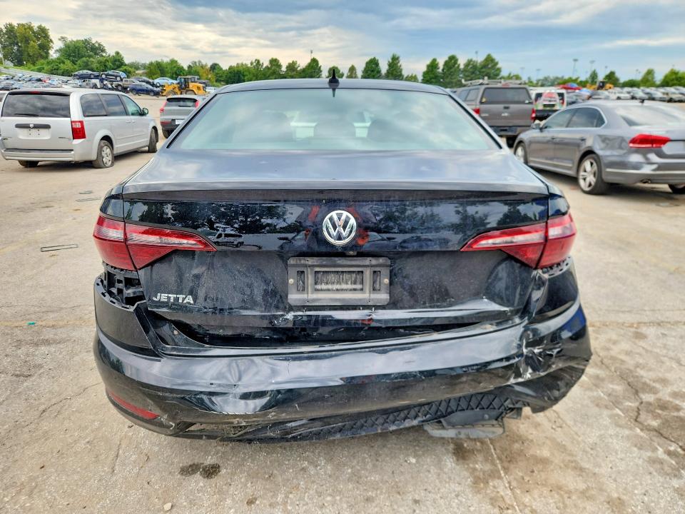65753096 :رقم المزاد ، 3VWC57BUXMM091589 vin ، 2021 Volkswagen Jetta مزاد بيع