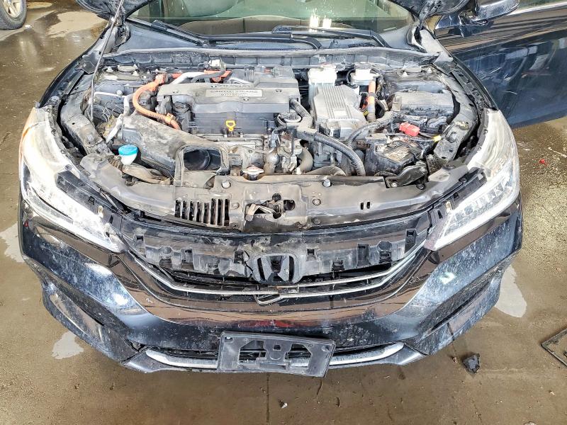 62830676 :رقم المزاد ، JHMCR6F72HC017370 vin ، 2017 Honda Accord مزاد بيع
