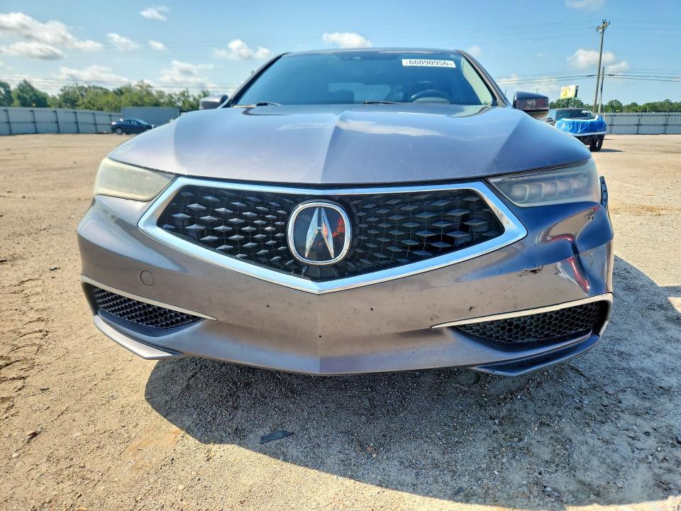 66090956 :رقم المزاد ، 19UUB3F52JA002684 vin ، 2018 Acura Tlx مزاد بيع