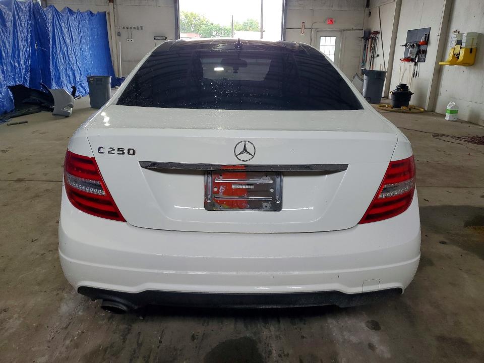 Aukcja sprzedaży 2012 Mercedes-benz C, vin: WDDGJ4HB5CF746363, numer aukcji: 65486256