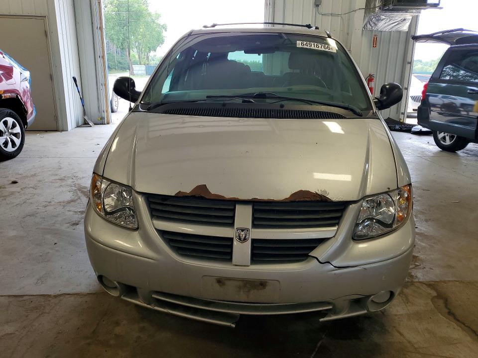 64916766 :رقم المزاد ، 2D4GP44L15R389544 vin ، 2005 Dodge Grand Caravan مزاد بيع
