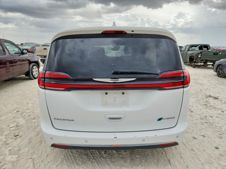 Продаж на аукціоні авто 2022 Chrysler Pacifica, vin: 2C4RC1L74NR173840, номер лоту: 65362566
