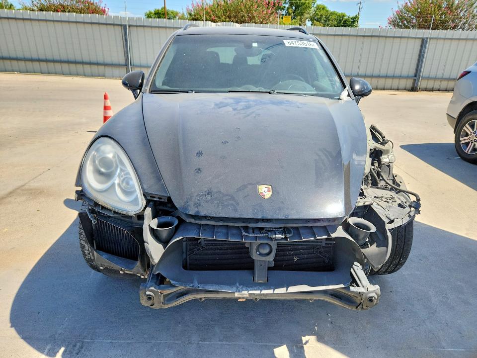 Продаж на аукціоні авто 2014 Porsche Cayenne, vin: WP1AC2A26ELA87317, номер лоту: 64753516