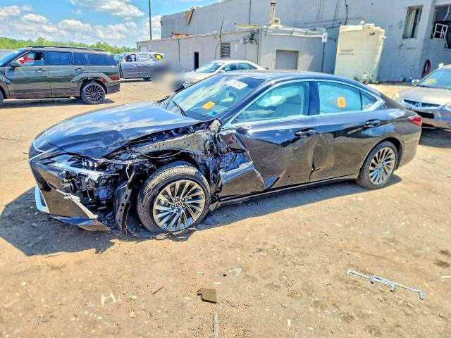 65605146 :رقم المزاد ، 58AEA1C1XSU060350 vin ، 2025 Lexus Es 300h مزاد بيع