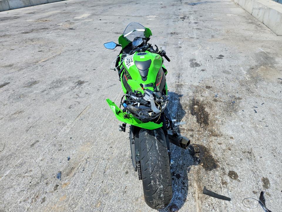 67183466 :رقم المزاد ، JKBZXVM12RA007127 vin ، 2024 Kawasaki Zx1002 مزاد بيع