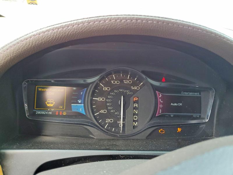 65942476 :رقم المزاد ، 2LMDJ6JKXBBJ10010 vin ، 2011 Lincoln Mkx مزاد بيع