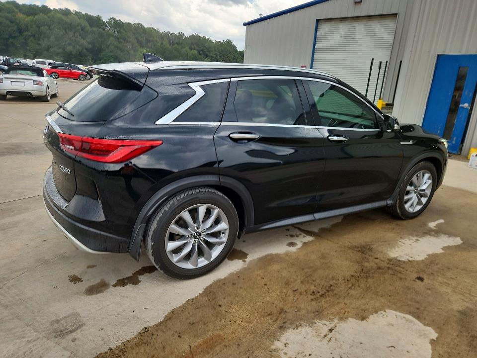 2020 Infiniti Qx50 მანქანა იყიდება აუქციონზე, vin: 3PCAJ5M16LF109506, აუქციონის ნომერი: 63439016