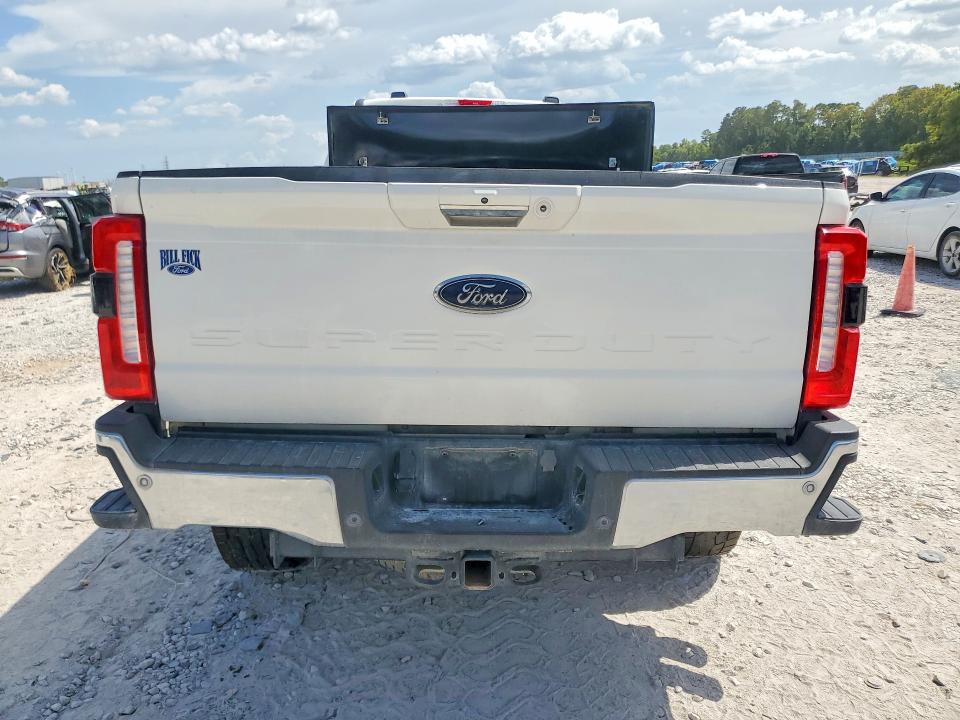 64616876 :رقم المزاد ، 1FT8W3BT7REF04989 vin ، 2024 Ford F350 مزاد بيع