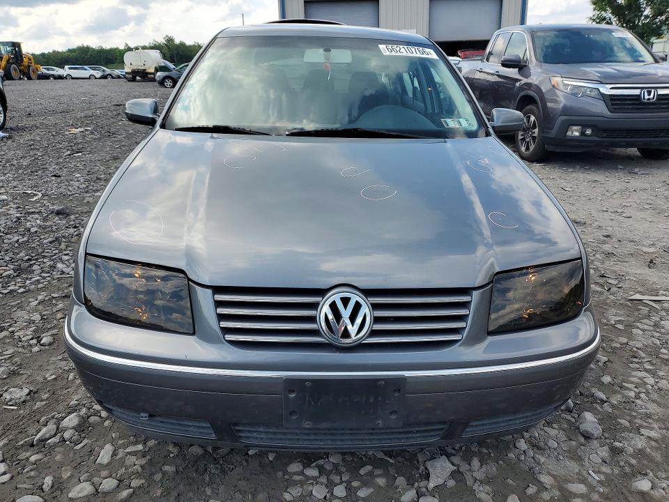 2005 Volkswagen Jetta მანქანა იყიდება აუქციონზე, vin: 3VWSK69M55M028437, აუქციონის ნომერი: 66210766
