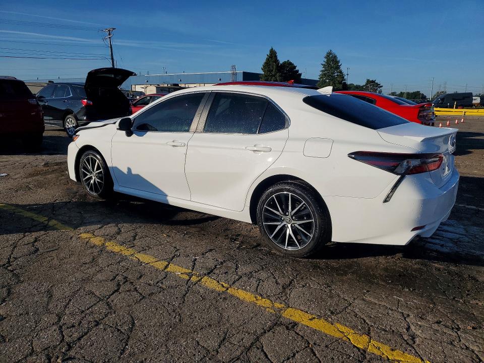 66556216 :رقم المزاد ، 4T1C31AKXPU608908 vin ، 2023 Toyota Camry مزاد بيع