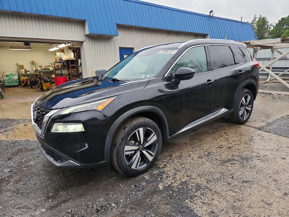 64313646 :رقم المزاد ، 5N1BT3CB2PC812788 vin ، 2023 Nissan Rogue مزاد بيع
