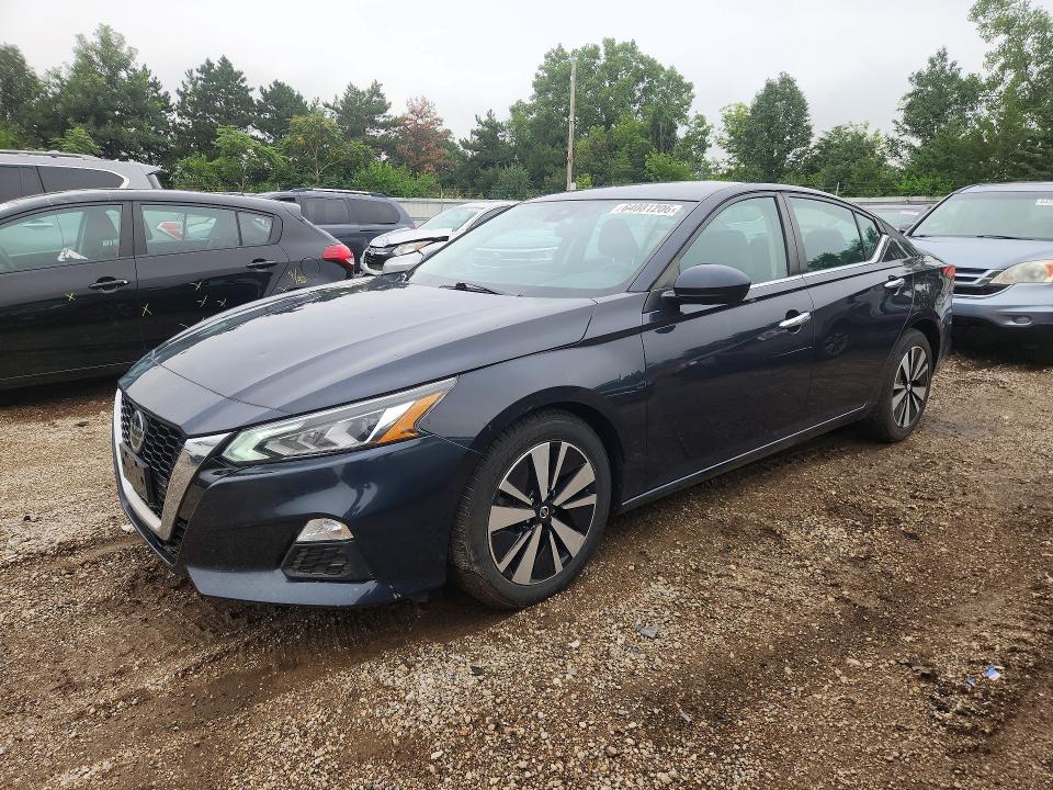 Auction sale of the 2021 Nissan Altima, vin: 1N4BL4DV6MN368887, lot number: 64081206