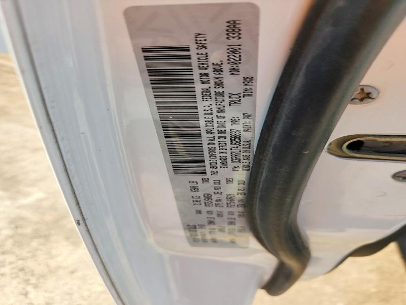 66813696 :رقم المزاد ، 1C6RR7LT4JS258837 vin ، 2018 Ram 1500 مزاد بيع