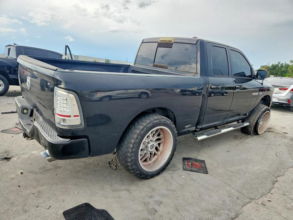 65054606 :رقم المزاد ، 1D3HB18T29S763132 vin ، 2009 Dodge Ram 1500 مزاد بيع