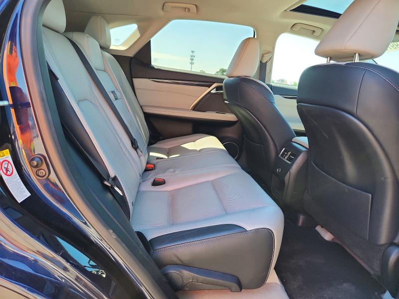 64969976 :رقم المزاد ، 2T2ZZMCAXHC037370 vin ، 2017 Lexus Rx 350 مزاد بيع