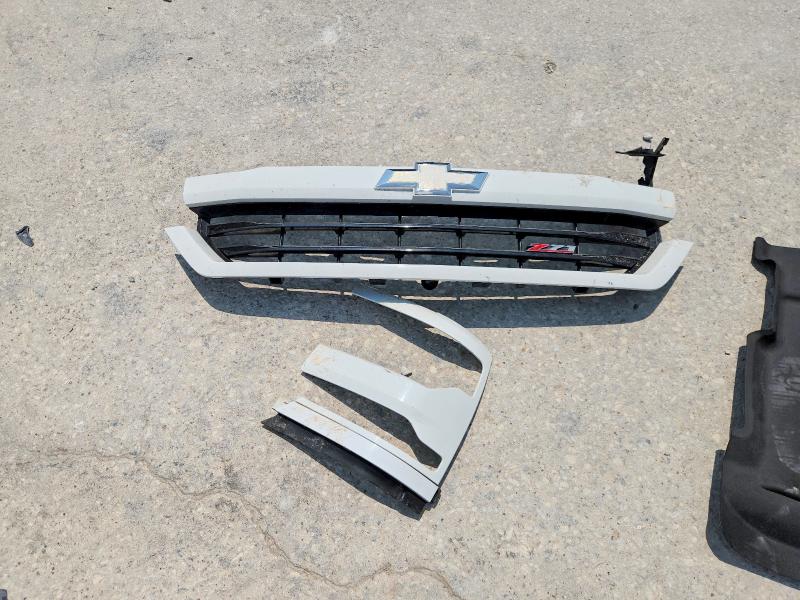 Продажа на аукционе авто 2018 Chevrolet Silverado, vin: 3GCUKRECXJG495355, номер лота: 63592716